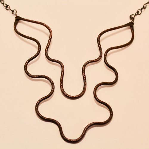 Judy Freyer Thompson's Gentle Curves Necklace - , Contemporary Wire Jewelry, Making Chain, Chain Making , Oxidizing Wire, Oxidizing, Antiquing Wire, Antiquing, Sawing, Saw, Wire Saw, Texturing, gentle curves necklace